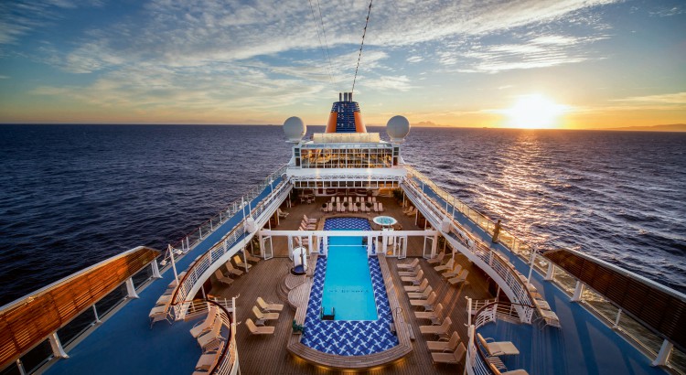 MS EUROPA Pooldeck