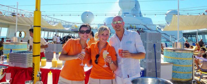 Crew und Offiziers Shaken bei AIDA